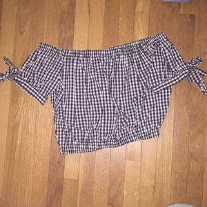 Gingham patterned top
